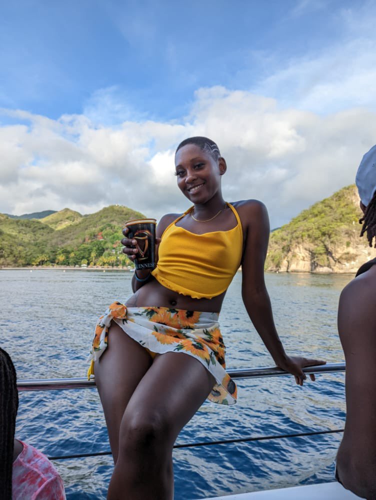 SoRandomO_o's tweet image. showing body at B.O.D.Y