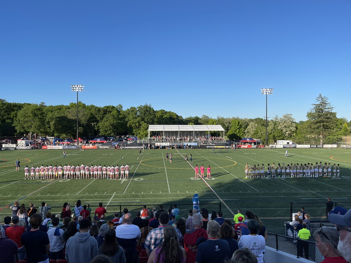 markfitz's tweet image. It’s not everyday you meet one of the best rugby players on the planet - Olympic gold medalist - @staceyfluhler, star of the 🇳🇿 Black Ferns and NZ sevens squad was in the house to help us celebrate the @NEFreeJacks win home field advantage for the MLR playoffs 2022.