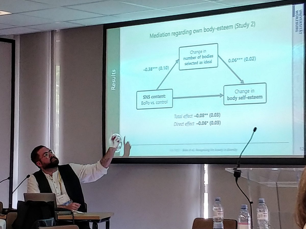 gedankenstrich's tweet photo. Finally caught a talk by @JPStein and learned about body positivity effects on Instagram. I especially loved how a small methodological change - allowing participants to check multiple instead of one body shape - altered and in my eyes improved the Figure Rating Scale! ❤ #ica22 https://t.co/i2JLbsIfLc