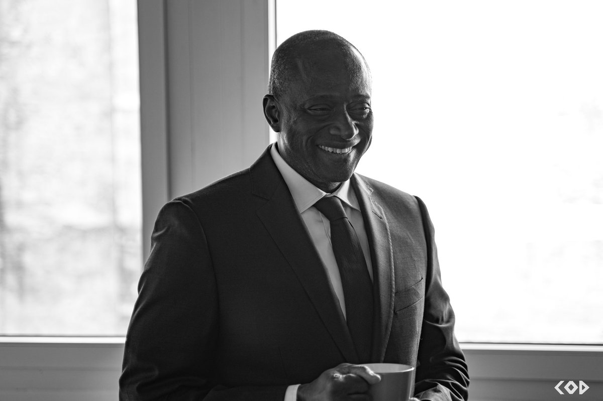 ASedikhBeye's tweet photo. 4-…de ses acteurs. Le Sénégal compte sur vous. Merci de nous avoir donner l’opportunité de partager sur l’un des plus grands projets du Sénégal depuis l’indépendance à savoir le Port de Ndayane.
#aboubacarsedikhbeye
#portmultifonctionsdendayane
#dieuppeulderkle
#paris
#Fessef https://t.co/eY30FXgG0M