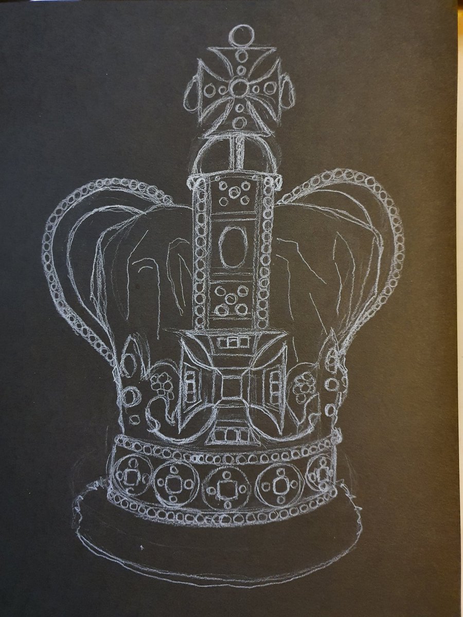 OasisArtBox's tweet photo. Today in #artgroup we attempted a #Jubilee #stedwardscrown that was used in the #coronation Such an amazingly difficult piece to draw but they did brilliantly! Proportion was all important and an hour was nowhere near enough @TheOasisCharity #communityart https://t.co/5l218IeM1D