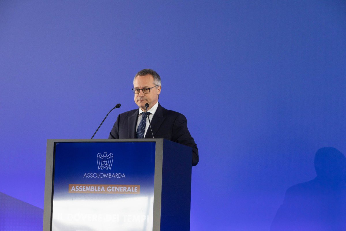 Come #Confindustria chiediamo da tempo un taglio incisivo al #cuneocontributivo, destinato per due 2/3 a favore dei dipendenti entro la soglia dei 35 mila euro lordi. Ció garantirebbe loro una mensilità in più all’anno
<a href="/CarloBonomi_/">Carlo Bonomi</a> #Assolombarda2022