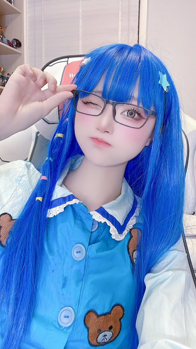 Twitterのコスプレ画像3