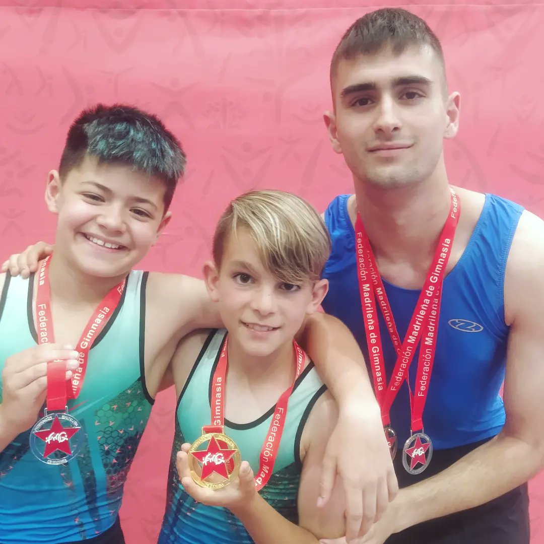 Resumen del campeonato autonómico de elite de Gimnasia de Trampolín.

Darío Menéndez Valero 
🥇 Doble Minitramp

Carlos Martín Carpio
🥈 Doble minitramp

Goyo del Pliego de la Torre
🥉 Trampolín
🥉 Doble Minitramp

<a href="/AytoLeganes/">Ayuntamiento de Leganés</a>
<a href="/deportesleganes/">Deportes Leganés</a> #trampolin <a href="/ClubLeganes/">Club Leganés Trampolín</a>