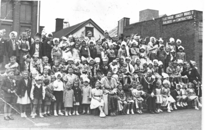 HLLancashire's tweet photo. #OTD in 1953 the #Coronation of Queen Elizabeth II took place at Westminster Abbey. To celebrate the #PlatinumJubilee here are some fantastic images of people around #Lancashire celebrating #Fleetwood #Burnley #Accrington from the fantastic #RedRoseCollection https://t.co/R3dm2H9iwZ