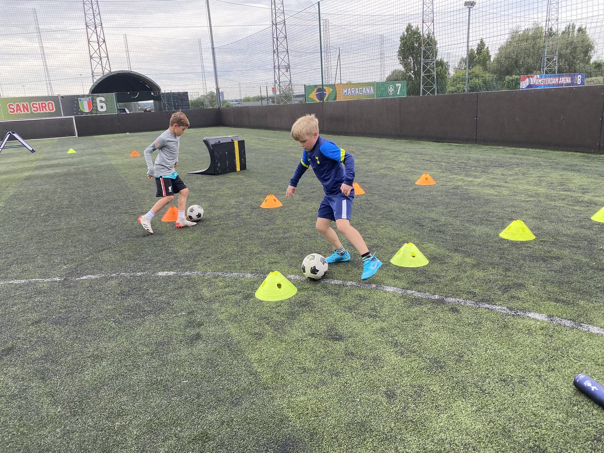 SgSoccerschool1's tweet photo. Small group work and PT sessions in full flow @goals_wimbledon this morning! Technical development with steve gale fully booked this week, but we are still taking bookings for the summer term ahead! #smallgroupwork #pt #footballdevelopment https://t.co/SBTO0hyeTD