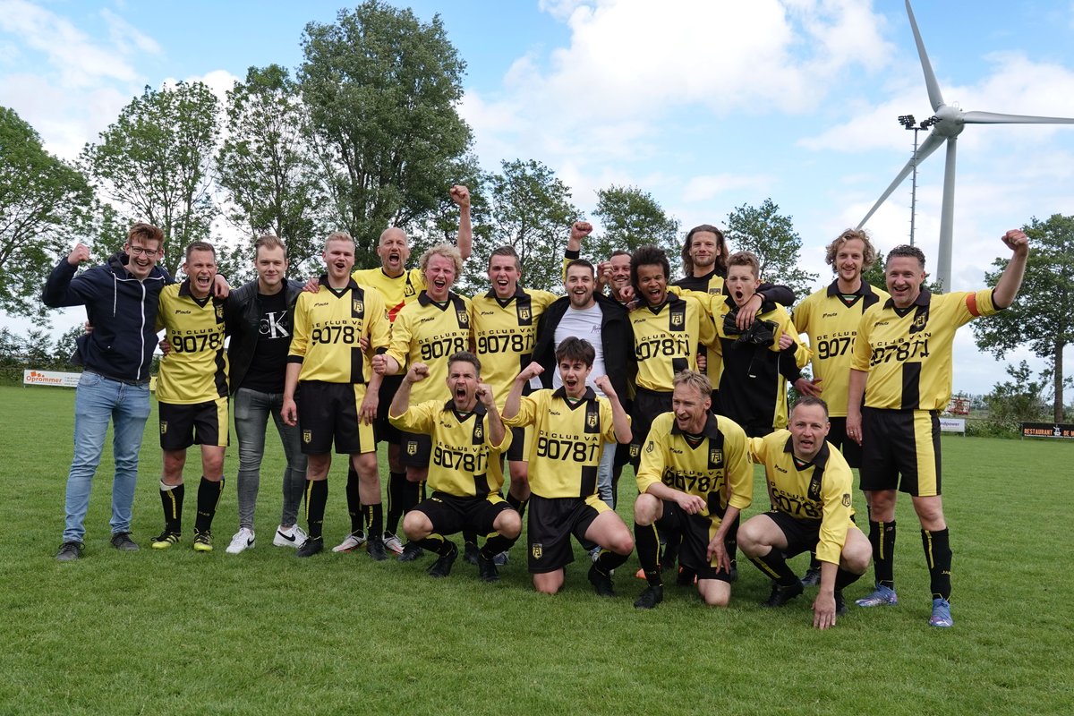 Ouwe Syl 2 kampioen!💪
vvouwesyl.nl/113/1058/uitsl…
vvouwesyl.nl/1/104/ouwe-syl…