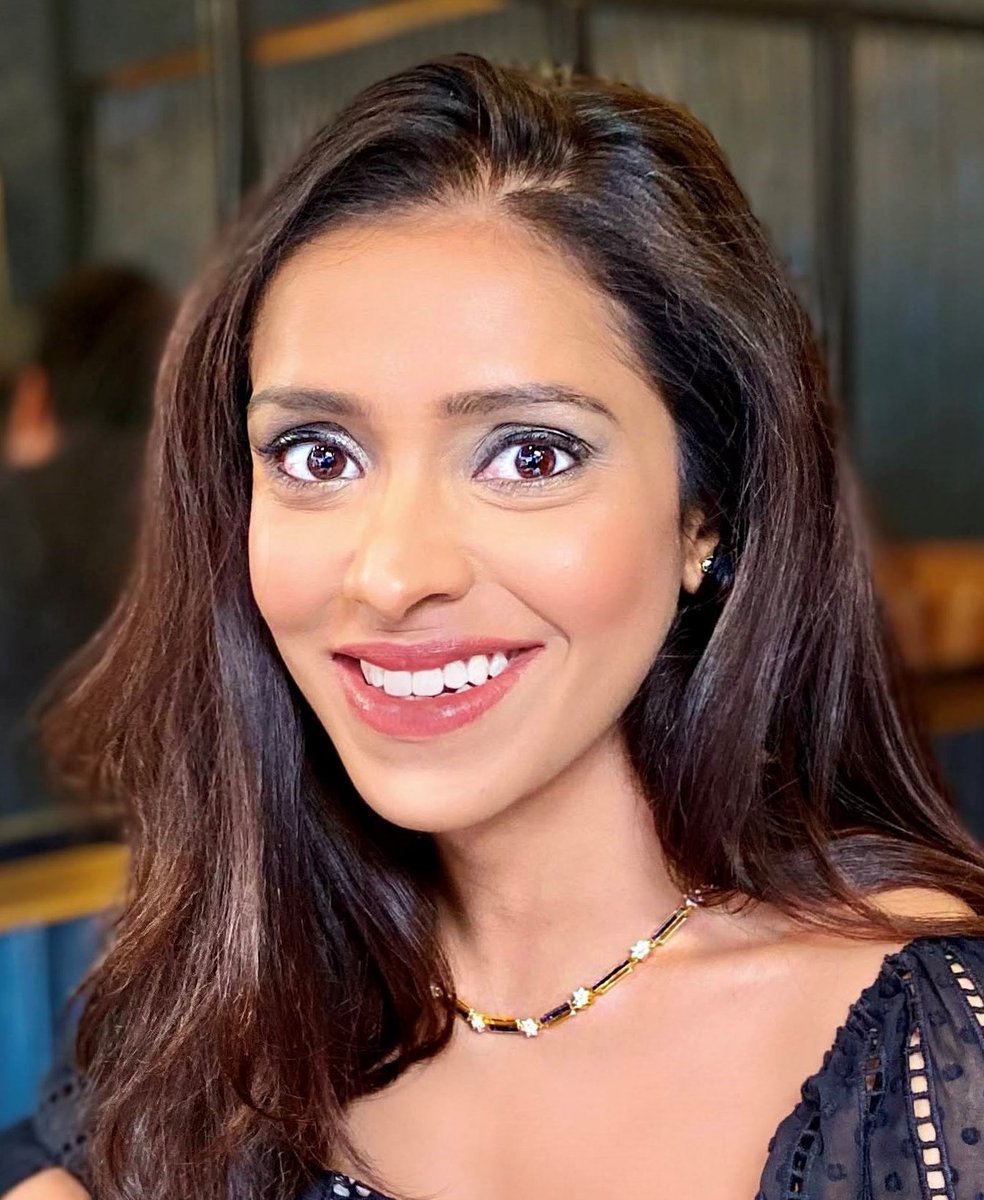 We're pleased to welcome Mustafa Khanbhai, Amit Samani and Kavitha Vimalesvaran to Guy's and St Thomas' as #ClinicalAIFellows.

Clinicians with expertise in artificial intelligence are essential to the rollout and adoption of AI in the NHS.

Find out more: bit.ly/3sbDh87