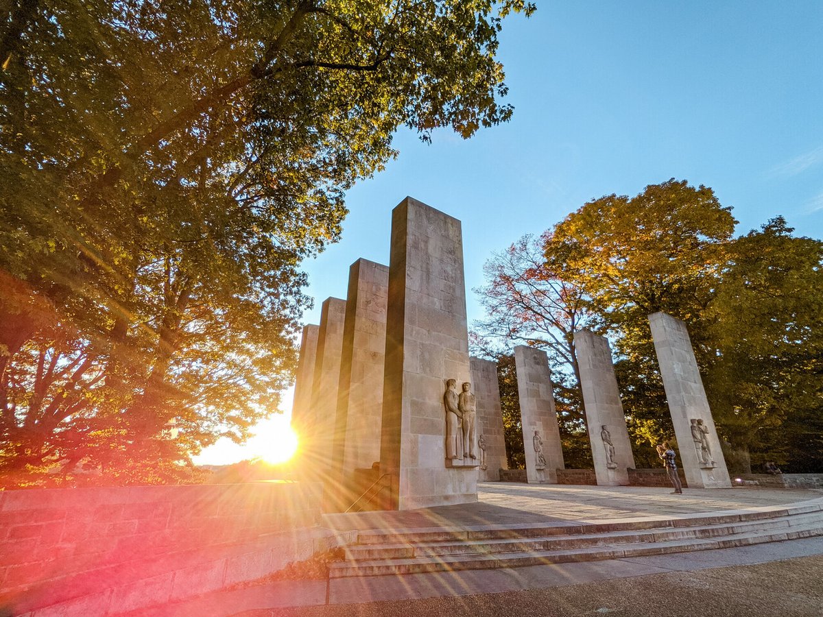 virginia_tech's tweet photo. On #MemorialDay and every day, we reflect upon those that have made the ultimate sacrifice. 🇺🇸

Watch the 2022 Memorial Day slideshow created by the #VirginiaTech Veterans Caucus to remember the sacrifices of those lost in service 🧡➡️ https://t.co/YRfquLqq4C https://t.co/ikLkXcFgbz