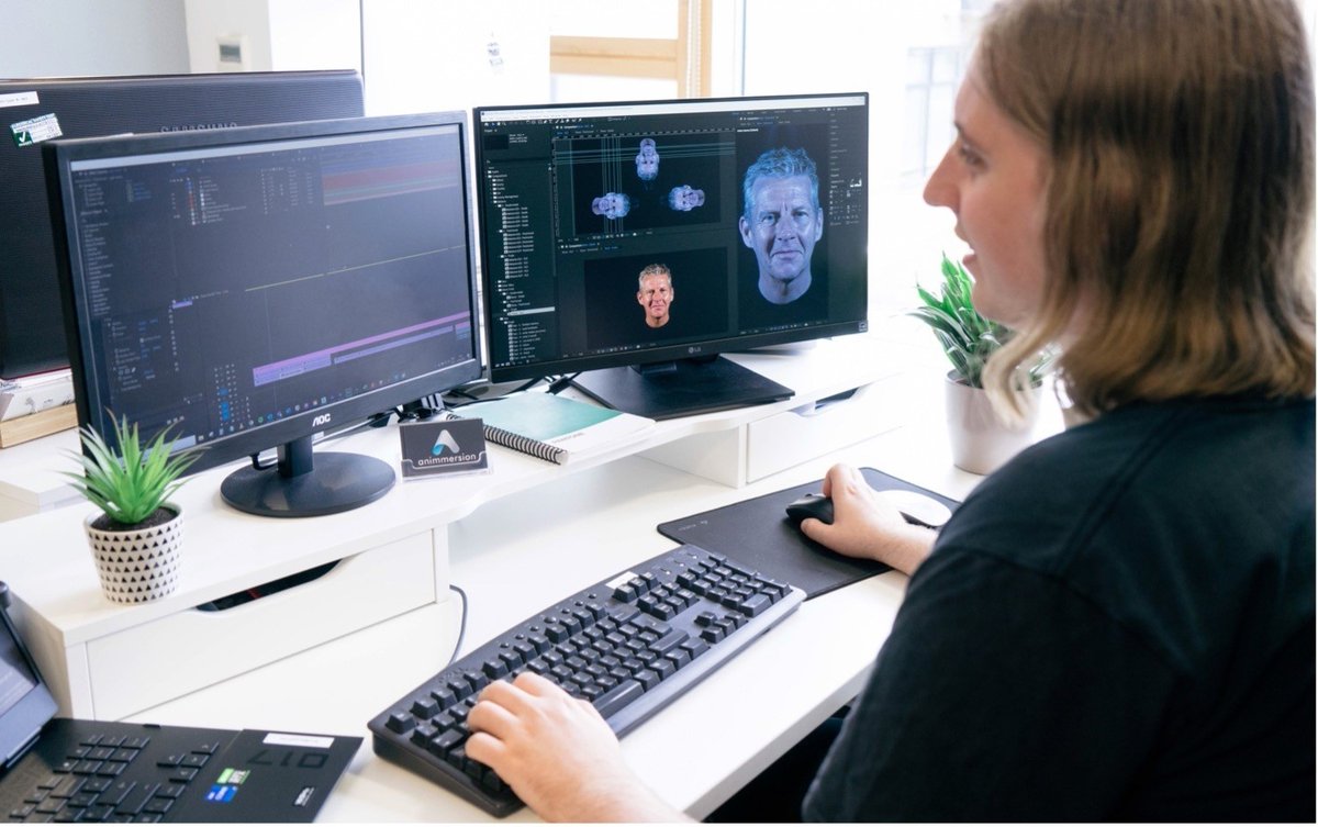 VisitSundUK's tweet photo. BIG NEWS: NEW DIGITAL EXPERIENCE IN OUR CITY!
This jubilee weekend, we are delighted to present to you with @Animmersion our virtual ‘talking heads’ across Sunderland featuring Niall Quinn, @melaniejhil and others
More about our #SmartTalking heads 👉 https://t.co/hLtBvggvld https://t.co/Rm1VgrWkfW