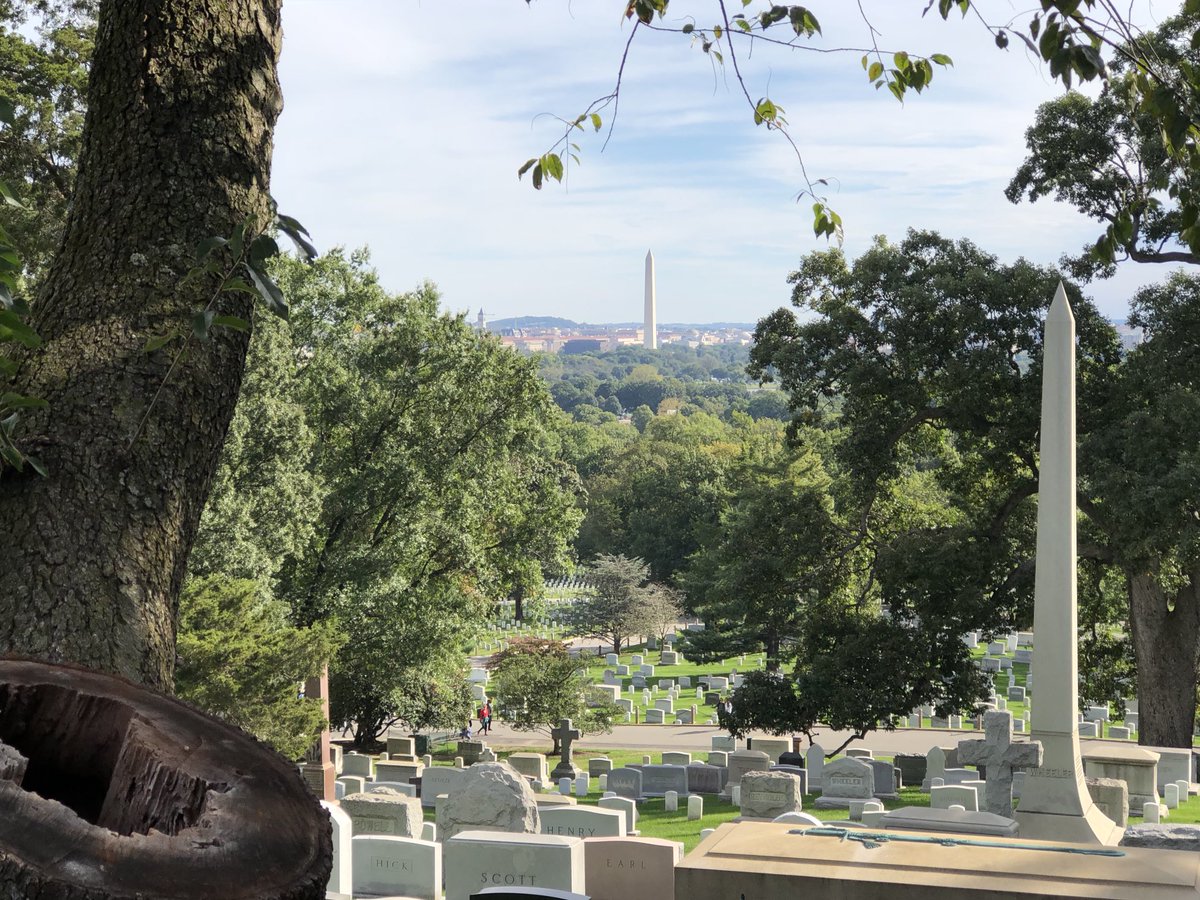 KTatumSales's tweet photo. With honor, respect and gratitude to those who gave it all. #MemorialDay https://t.co/D9vjprfB4P