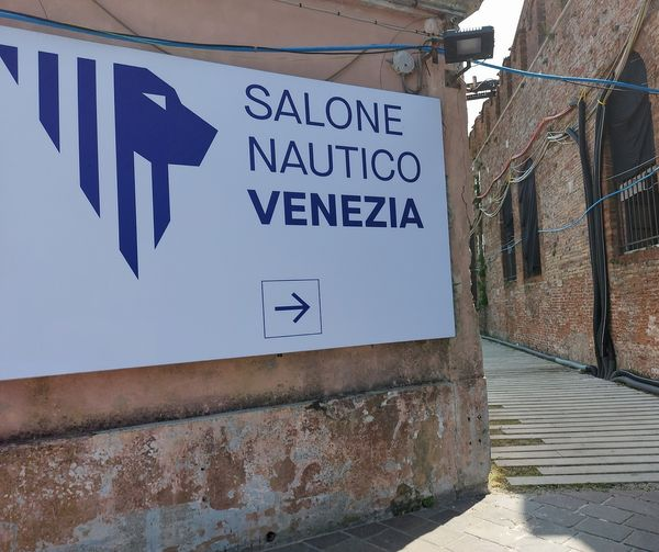 arpaveneto's tweet photo. Il 3 Giugno al @SaloneVenezia si terrà il workshop "il monitoraggio dell'Adriatico e le attività del progetto #Marless - Interreg IT-HR
👉Iscrivetevi per ricevere l'ingresso gratuito al Salone
https://t.co/1fDrxpZHdx
Vi aspettiamo😎 https://t.co/NY3hTIqJCa