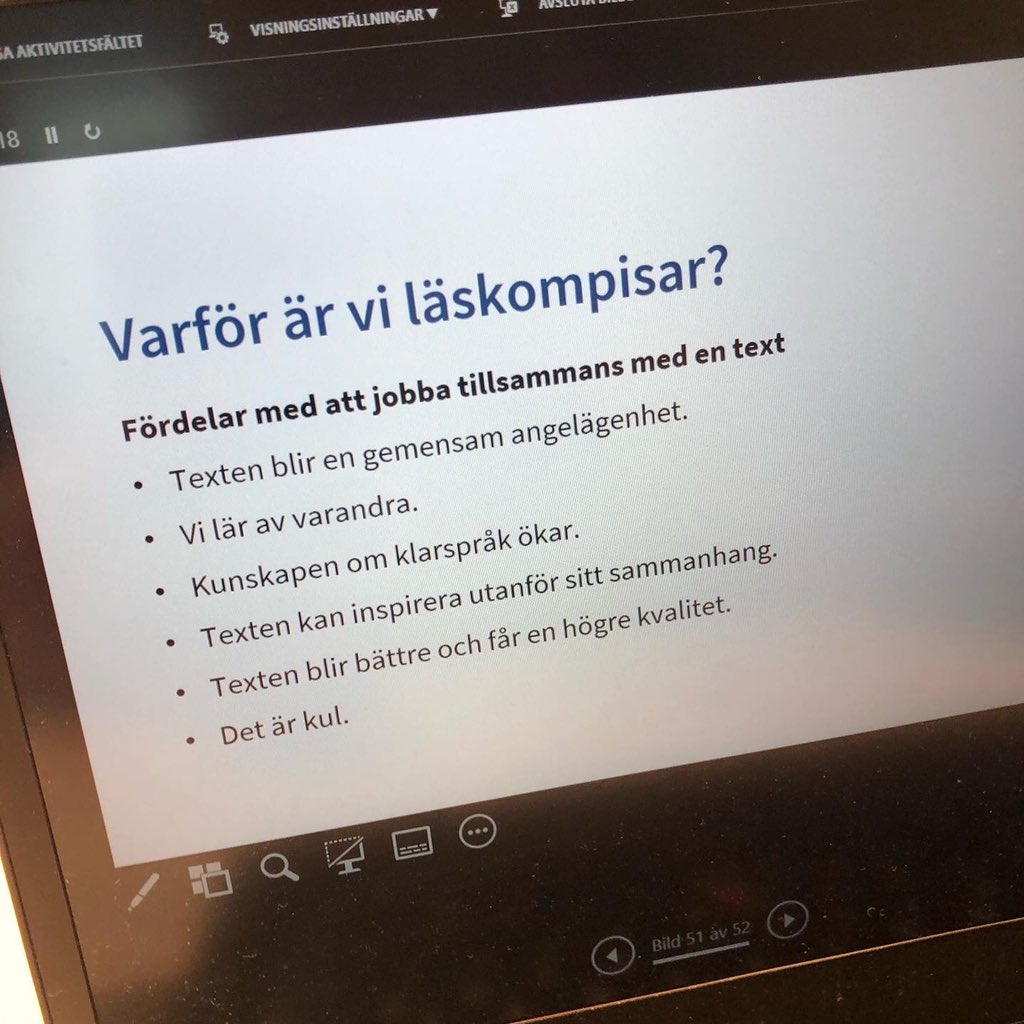 annadensjo's tweet photo. Idag suverän klarspråksutbildning med kollega ✍🏻 https://t.co/je9ZFY9LGx