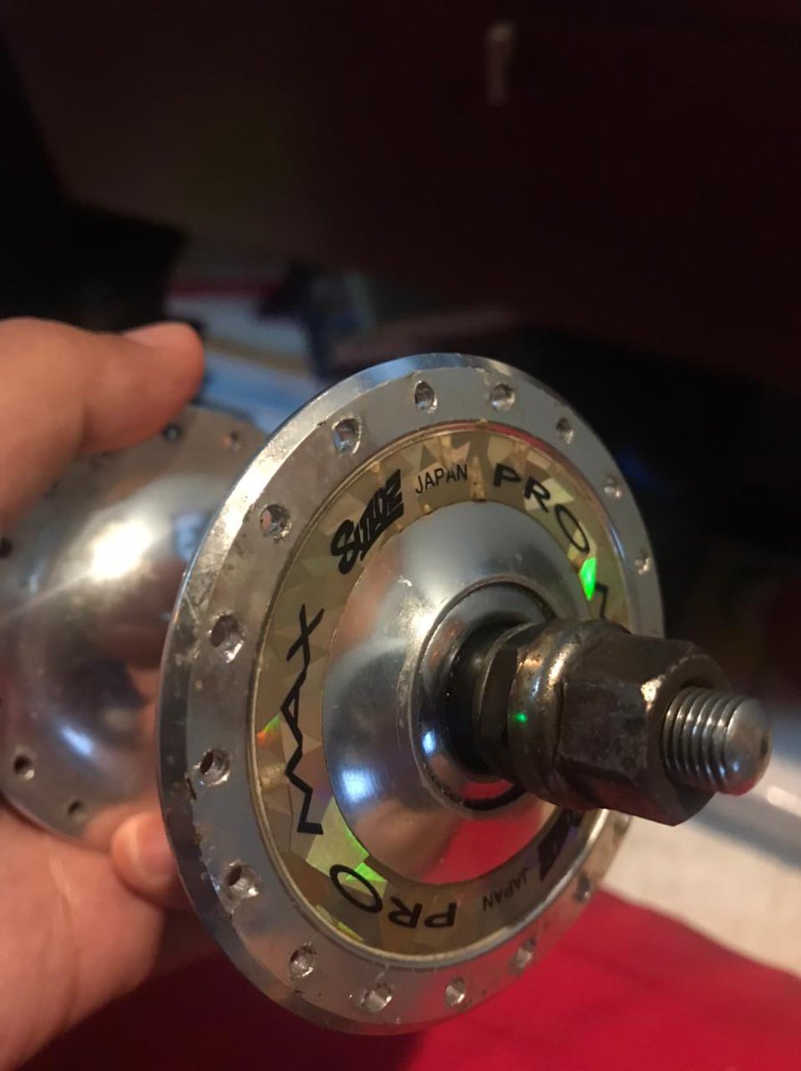 BerjualanS's tweet photo. #fnfjb suzue promax njs hub 36h, front only, kondisi mantap, jual cepat 650rb saja nett, kontak 0817728949, lokasi Cilandak JakSel https://t.co/o89P3FUvSv