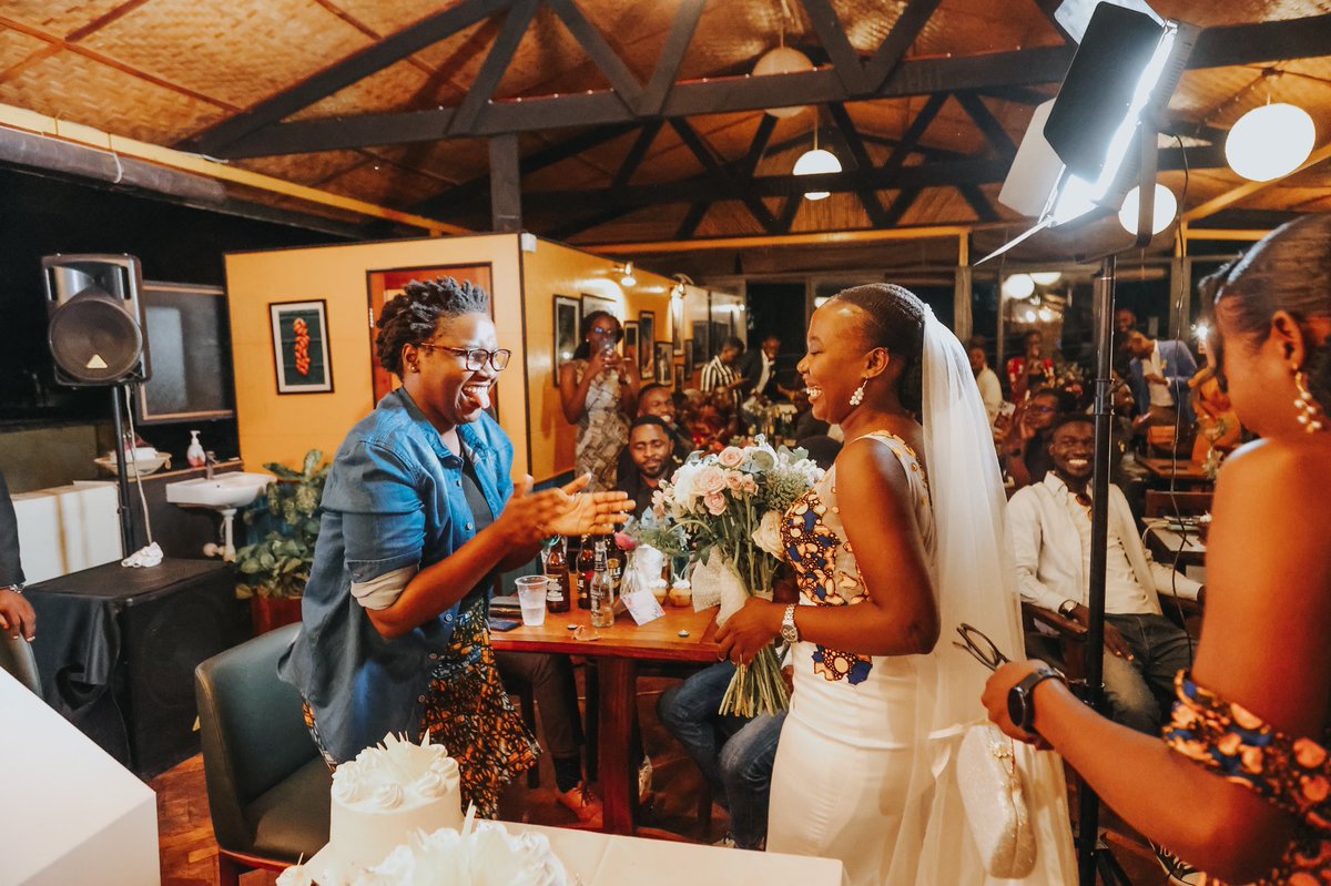 karungimcknight's tweet photo. Wedding photodump 🤭🤭

📸 @KesonImages 💜💜💜 https://t.co/HrdDKBzzQb