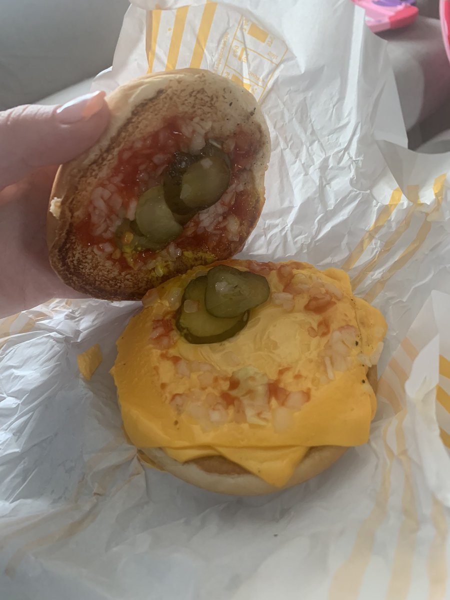 Thanks for my Triple cheeseburger <a href="/McDonaldsUK/">McDonald's UK</a>. No wonder they are 99p on the app today