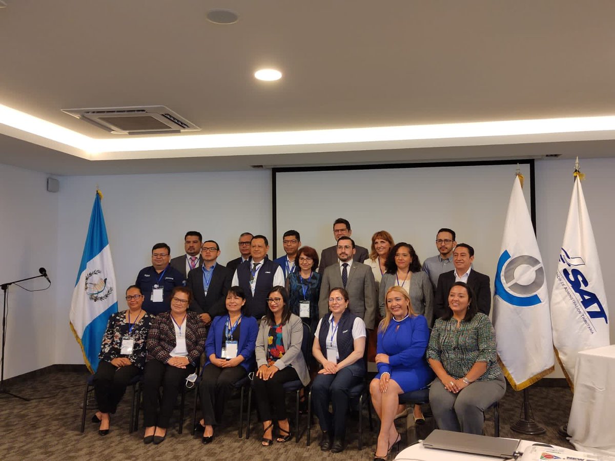 WCO_OMD's tweet photo. Guatemala Customs Administration 🇬🇹 continues fostering leadership and management skills among Senior Customs Officers
➡️ https://t.co/HRp9k1NpDg

#WCO #Customs #CapacityBuilding #GTPF #SECO_WCOProgramme @SATGT https://t.co/jTvykbVeaw