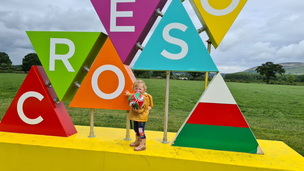 JoeMault's tweet photo. First @EisteddfodUrdd at @UrddDinbych today for the boss - I think she enjoyed herself

#Urdd2022 
#Cymru https://t.co/1o73ryHYNT