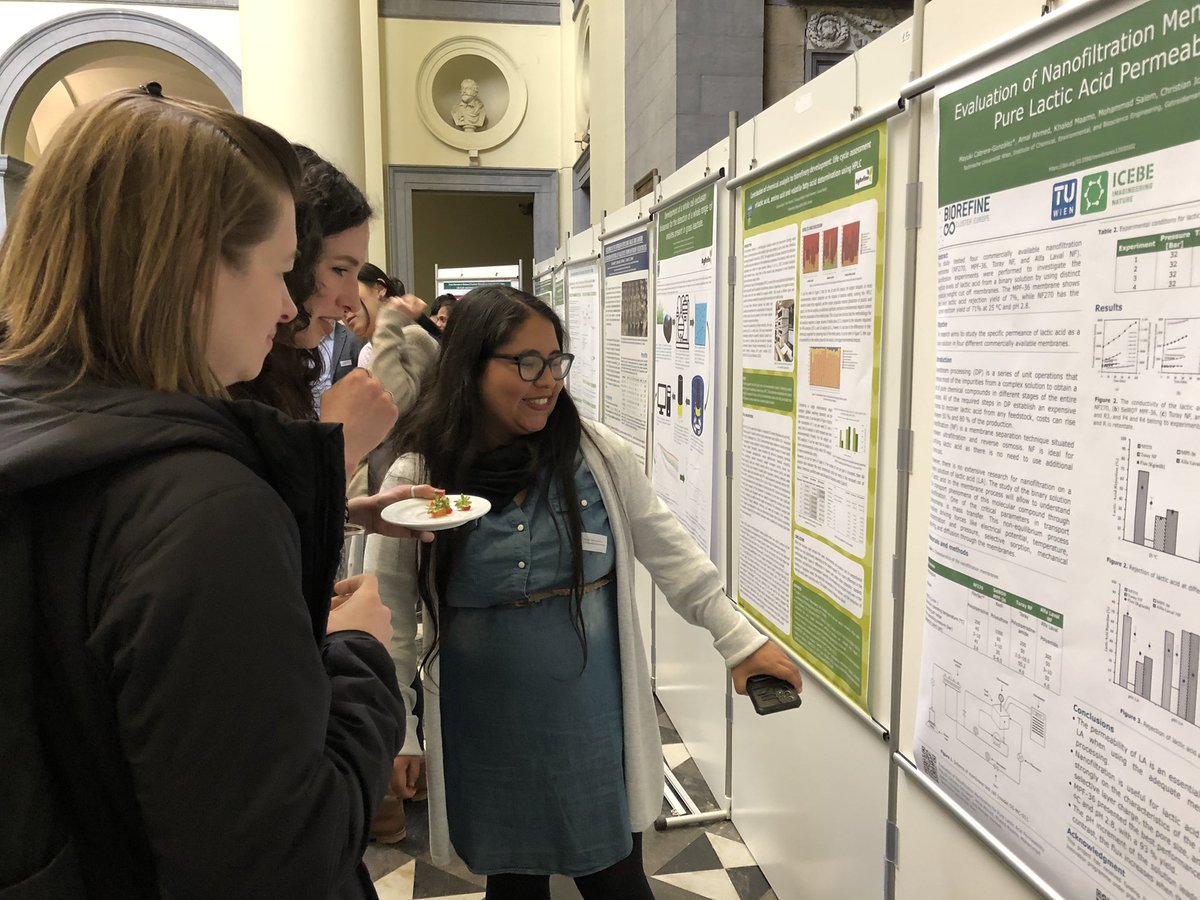 Bioref_Cluster's tweet photo. #BiorefineConference inspiring discussions at our poster session! It is nice to see people gathering together to talk about #bioresource #recovery! #circulareconomy #EUGreenWeek https://t.co/fRMV2Kx9q9