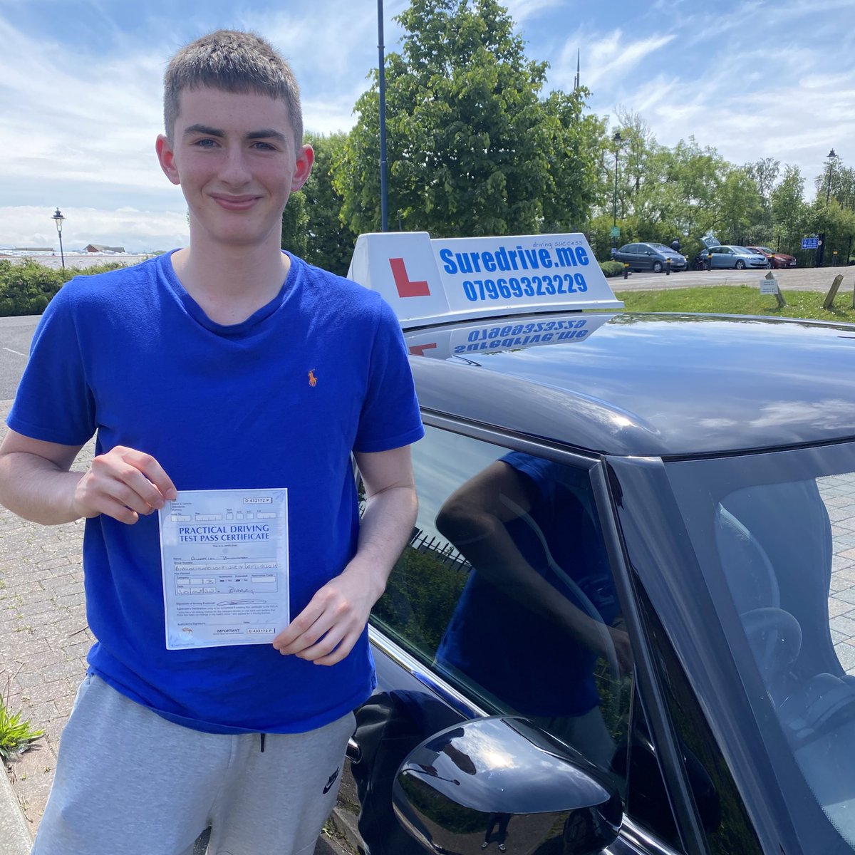 Suredrive_Me's tweet photo. Congratulations Austin!! An excellent and 1st time driving test pass this afternoon at Barry DTC. Well done, made up for you! #drivinglessons #cardiff #penarth #dinaspowys #sully #barry . https://t.co/Q2qk3rBMwE