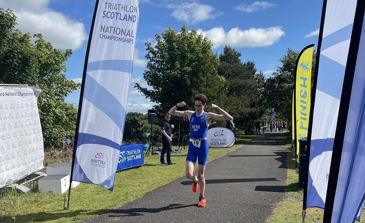 Triathlon Scotland (@scottishtri) on Twitter photo We were welcomed with absolutely glorious weather βοΈ at Booker pond at the weekend for the 2022 Scottish National Aquathlon Championships, hosted by <a href="/AyrodynamicTri/">Ayrodynamic Triathlon Club</a>, as 75 athletes geared up ready to race for our national titles.
π Full report here π bit.ly/3lYbULo We were welcomed with absolutely glorious weather βοΈ at Booker pond at the weekend for the 2022 Scottish National Aquathlon Championships, hosted by <a href="/AyrodynamicTri/">Ayrodynamic Triathlon Club</a>, as 75 athletes geared up ready to race for our national titles.
π Full report here π bit.ly/3lYbULo