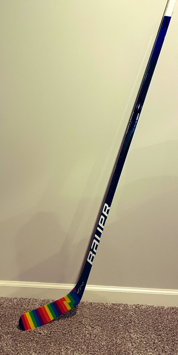 NYRANGERS_87's tweet photo. #NYR Game 7 Giveaway! If the Rangers Win &amp; Fox 🦊 scores, this used &amp; signed 🦊 stick will be given away. Follow &amp; Retweet to be considered! #StanleyCup #StanleyCupPlayoffs #Win #HockeyTwitter #Rangers #NHL #NBA #MLB #RepBX #LGM @NYRangers https://t.co/AD1oS8UYpV