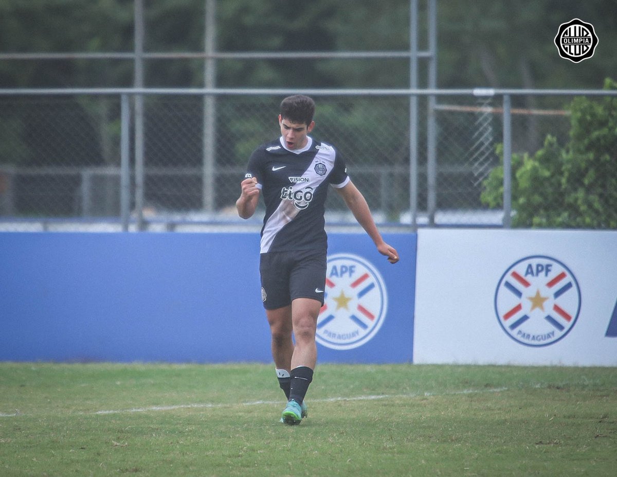 elClubOlimpia's tweet photo. ¡GANÓ, GUSTÓ Y GOLEÓ #OLIMPIA!

➖ Reserva.

Fue [5-1] sobre Resistencia por la octava fecha del #Apertura2022.

⚽️ Aaron Páez (2), Marcos Caballero, Ronald Cornet y Alex Franco.

#Olimpia𝗡𝘂𝗻𝗰𝗮Para ⚪⚫⚪ https://t.co/DsPltRO6R3