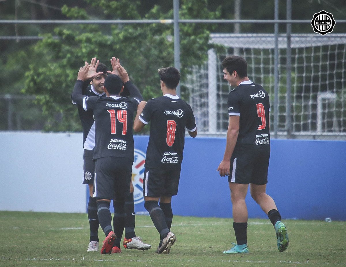 elClubOlimpia's tweet photo. ¡GANÓ, GUSTÓ Y GOLEÓ #OLIMPIA!

➖ Reserva.

Fue [5-1] sobre Resistencia por la octava fecha del #Apertura2022.

⚽️ Aaron Páez (2), Marcos Caballero, Ronald Cornet y Alex Franco.

#Olimpia𝗡𝘂𝗻𝗰𝗮Para ⚪⚫⚪ https://t.co/DsPltRO6R3