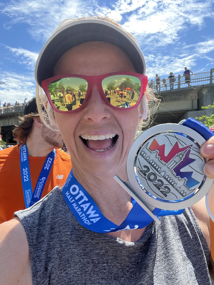 Completed my 1st 1/2 Marathon yesterday!  A huge thank you the volunteers &amp; police officers who made this event possible; and to everyone cheering us on - especially the little kids giving high-fives along the route. #Runottawa2022 #halfmarathon #FirstTimer  <a href="/OttawaRaceWknd/">Tamarack Ottawa Race Weekend</a>