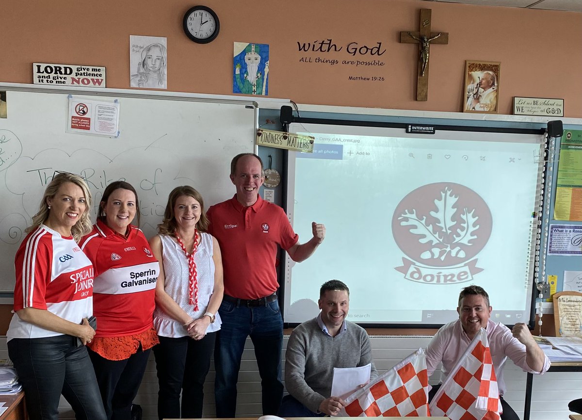 SPCBallymena's tweet photo. Move over Mr Canavan...@Doiregaa are back!! 
Some happy Derry teachers in St Patrick's today!
#UlsterChampions 🇦🇹🇦🇹🏆 https://t.co/QBnssDM2FP