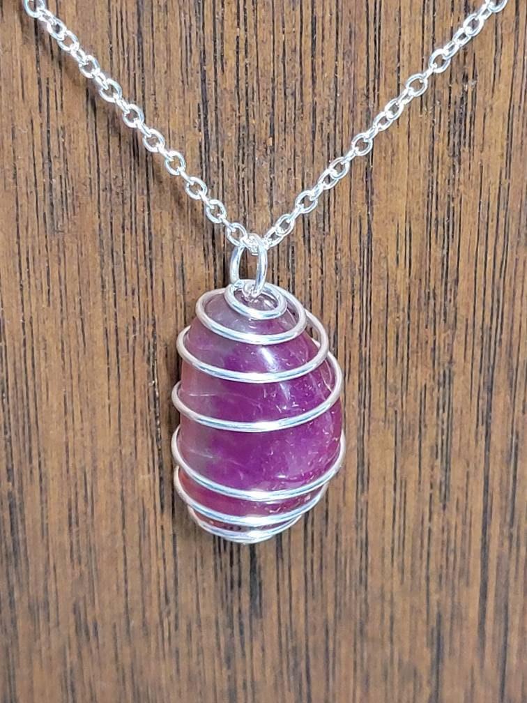 CampbellMcGreg's tweet photo. Pink Agate helps release and heal emotional issues. Pink Agate can enhance your concentration, analytical skills and perception of situations.
#etsy shop: Pink Agate Healing Crystal Handmade Necklace #pinkagate #crystaljewellery #heal #MHHSBD https://t.co/TcL9U5fRjs https://t.co/06bKG3qFKV