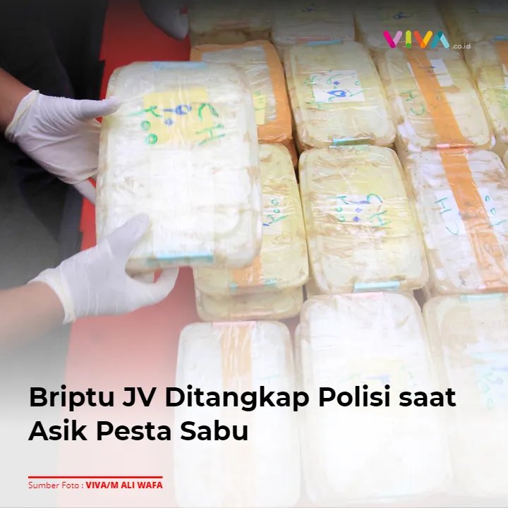 VIVAcoid's tweet photo. Satuan Reserse Narkoba Polres Tebing Tinggi menangkap seorang oknum polisi bersama tiga orang rekannya saat pesta narkoba dengan jenis sabu di sebuah rumah.

Selengkapnya : https://t.co/UBW3QsR4F7
__
#Vivacoid #Briptu #Sabu #Narkoba https://t.co/yvDqmarINN