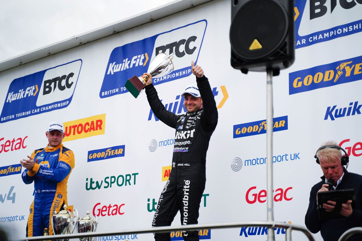 uniservegroup's tweet photo. @JakeHillDriver maintained his 100% front row record for 2022, after a thrilling weekend at @thruxtonracing Next stop @Oulton_Park 11th & 12th June.
#uniserve #uniservegroup #supplychainlogistics #globallogistics #rokitmb #thruxtonracecircuit #btcc #bmw #jakehill https://t.co/SSxZmC1ENn