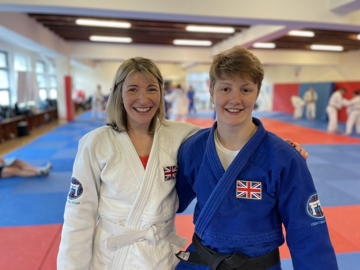 McClearyJudith's tweet photo. My first time on the mat in the Dojo and it was brilliant 🥋
I was told I’m a natural!! I’m not quite so sure about that 🤔 but the @JudoScotland team were super supportive and eased me in gently.
Fun start to the week #tryjudo https://t.co/MLriAhSNFi