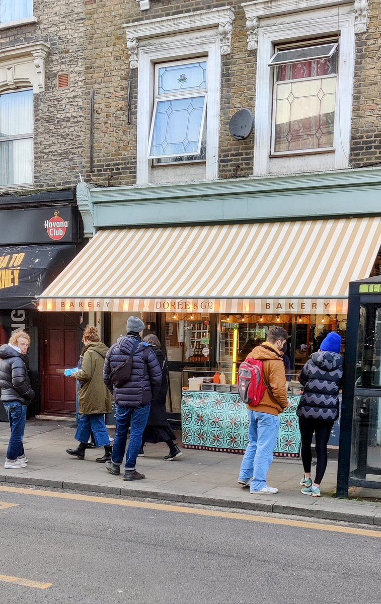 Hoxton Beach tweet media