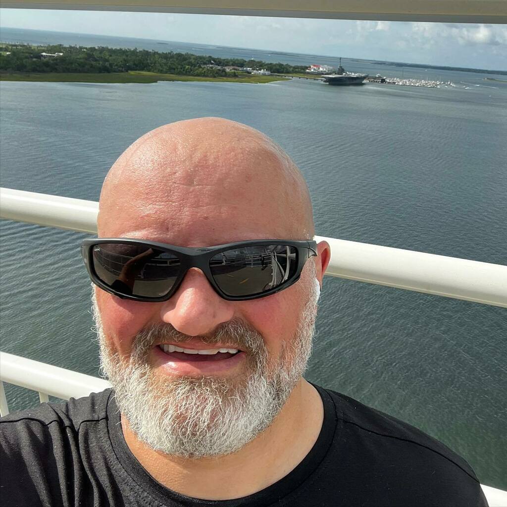 KitPalmer's tweet photo. Got a late start…I have regrets…
3rd Annual @twogomers “Hey, how’s it going over there?” Memorial Day 5k https://t.co/62Ec5vyoUK https://t.co/F12gmE93iV