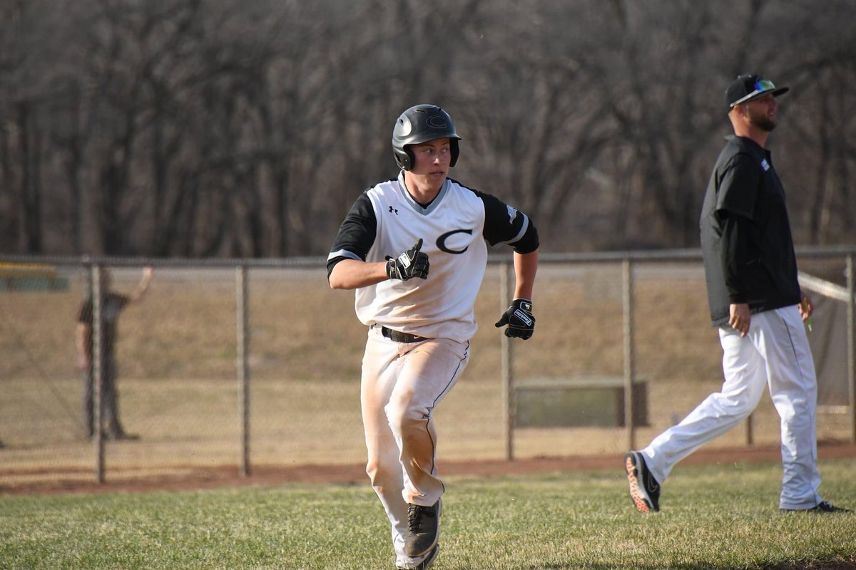 Congratulations to Ian Davis for being named 2nd Team All AVCTL D-1 Designated Hitter!