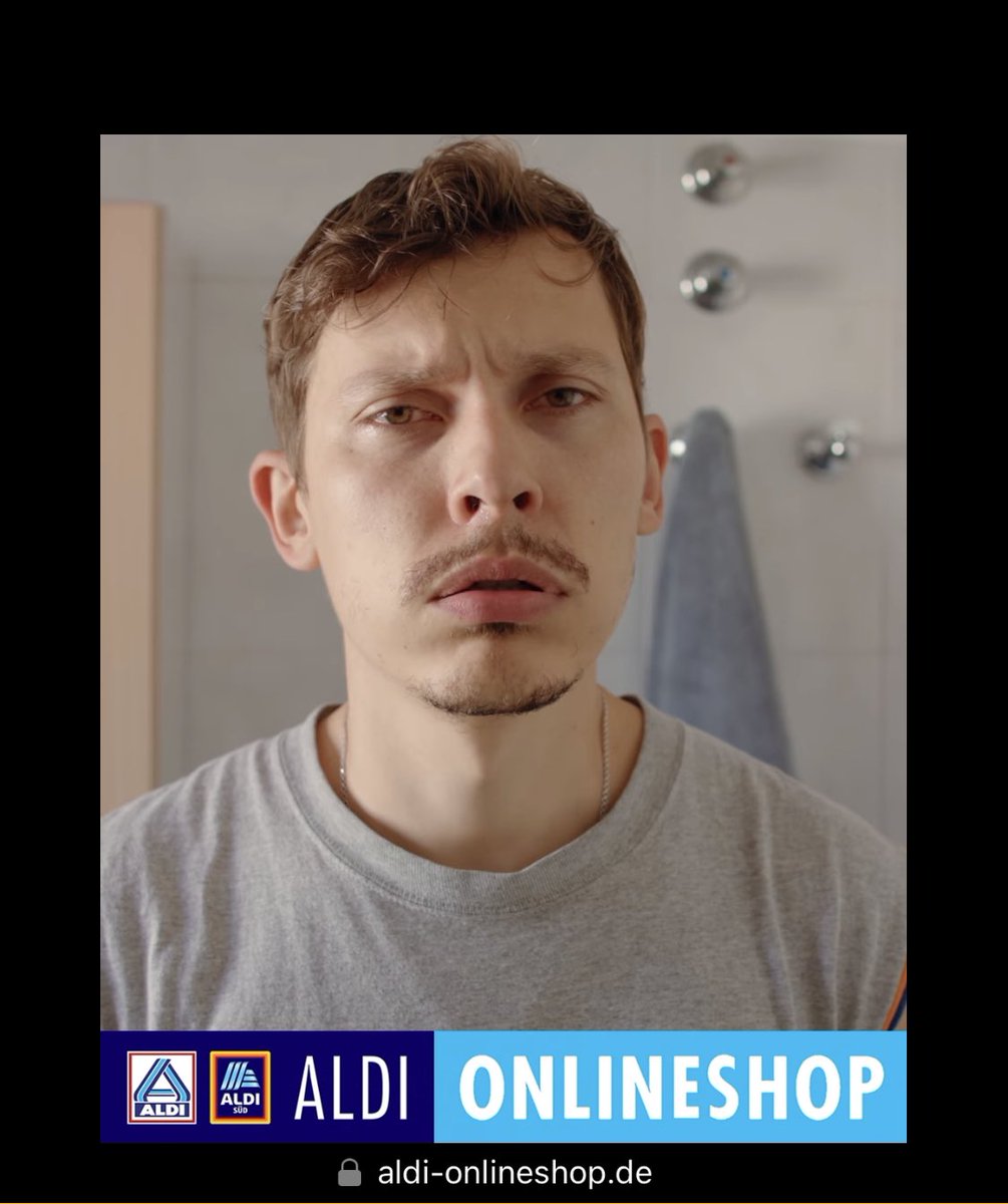 andi2790's tweet photo. @leo Leo, catire, ahora en Berlín haciéndole publicidad a ALDI? Saludos ebrio 🤗 https://t.co/Q90VPAdW29