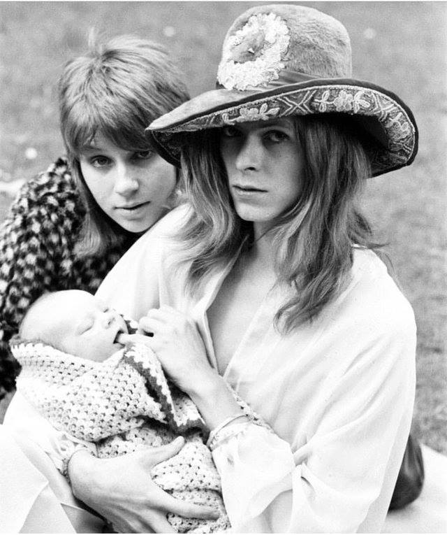 Happy birthday  with Angie and Zowie Duncan Jones - 1971 