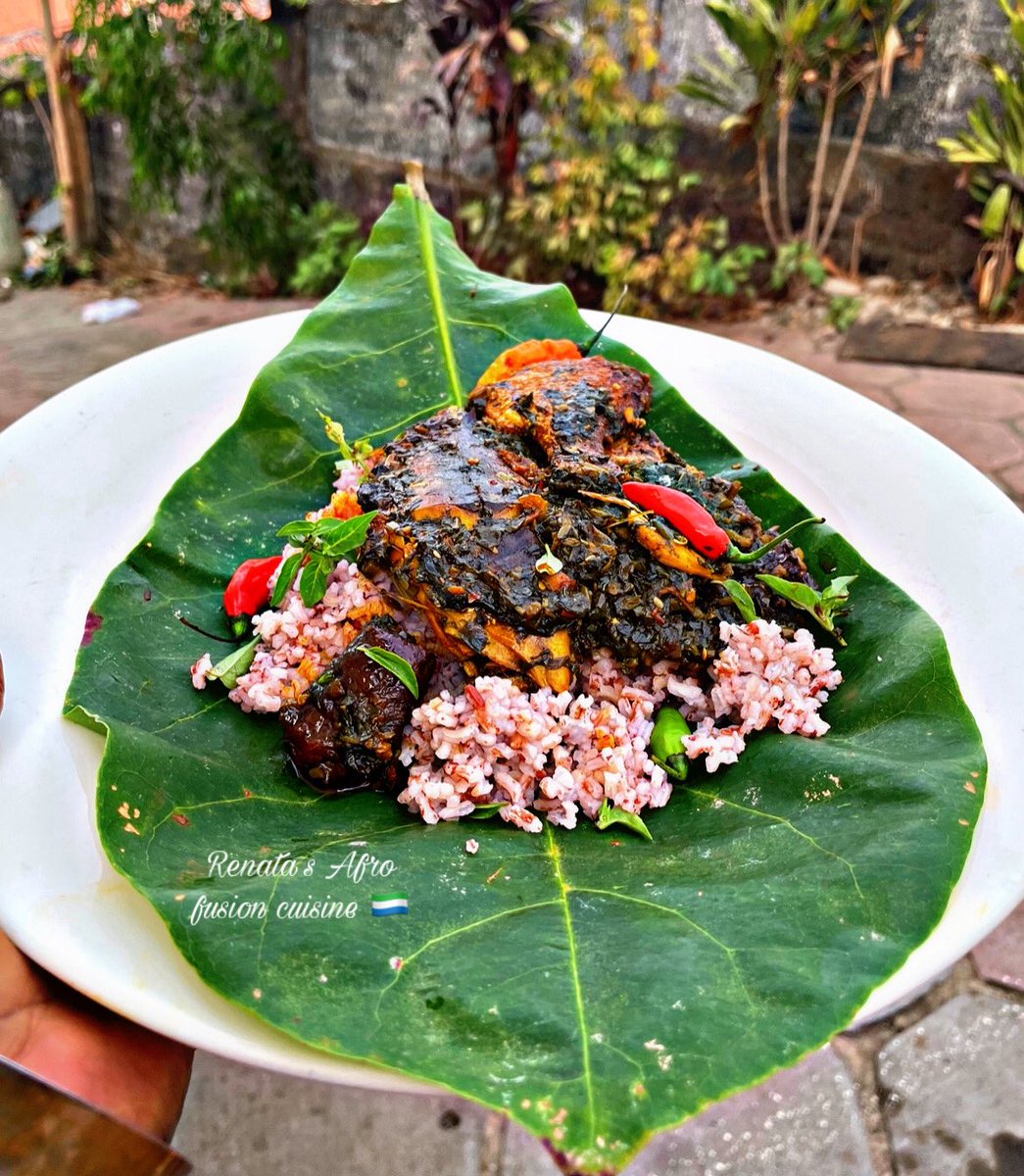 renatacuisine's tweet photo. I posted these pictures on My Facebook Cooking page yesterday @renatasafrofusioncuisine and was amazed how so many Sierra Leoneans Respect and love what I do, ( They are all scattered around the globe ๐)
And most of them were Peteteh Leaf fans too ๐คฃ๐ธ๐ฑ
#slchef๐ธ๐ฑ https://t.co/iyu2ce1FmR
