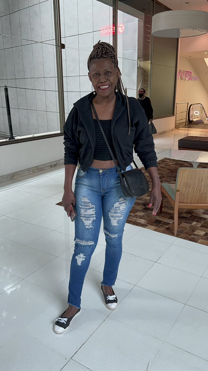 E minha mãe que disse que estava sem casaco e que ia comprar um novo! Me volta com esse cropped…