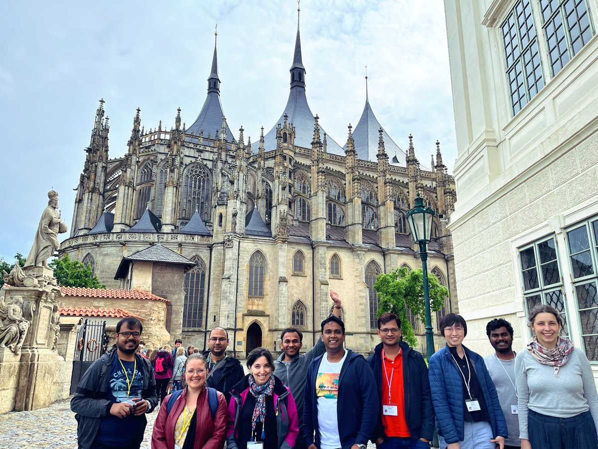 harry_agarwal's tweet photo. A wonderful time in International school of Aperiodic Crystallography with Dr. Michal Dušek, Dr. Václav Petříček, Dr. J.M. Pérez-Mato, and wonderful participants @FZU_AVCR @BilbaoEss https://t.co/C2sPIRNBlm