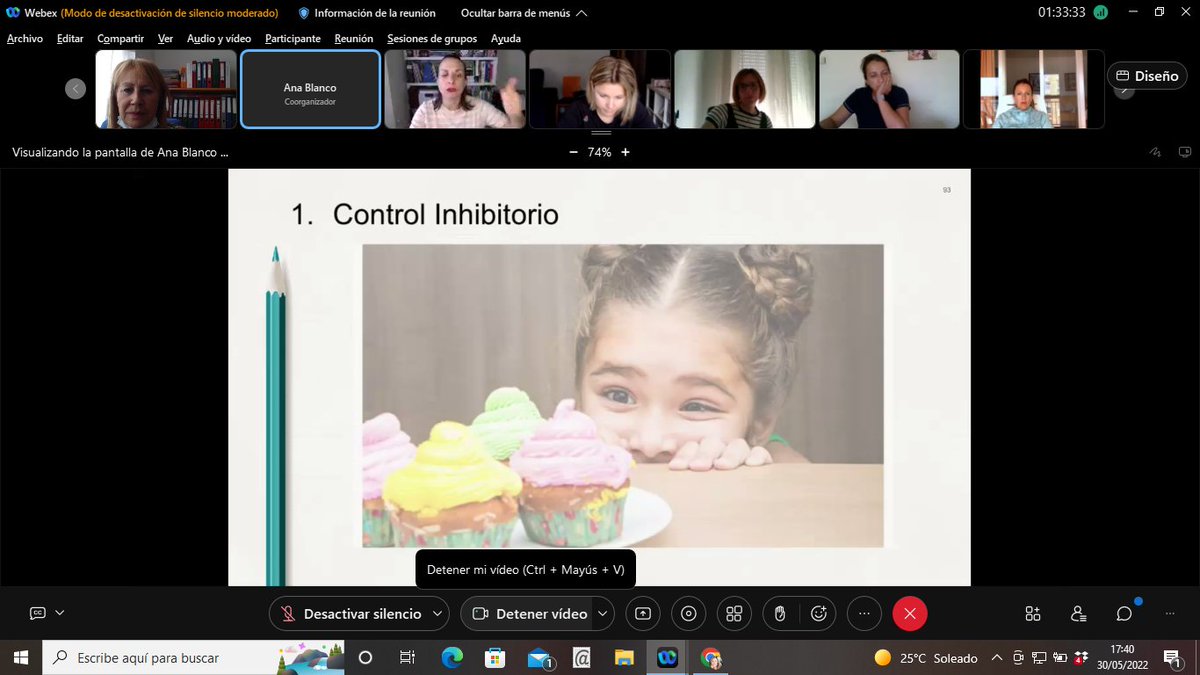 Última sesión de formación en centros con Ana Blanco <a href="/MultiplesKids/">Ana Blanco</a>  en el  CEIP LA CRUZ. Reflexionando, planteando dudas y propuestas para el curso que viene. Maravillosa tarde resumen de lo aprendido y experiencias compartidas. Fantástica Ana Blanco #NeuroEduca <a href="/FormacProfAnd/">Servicio de Planes de Formación</a>