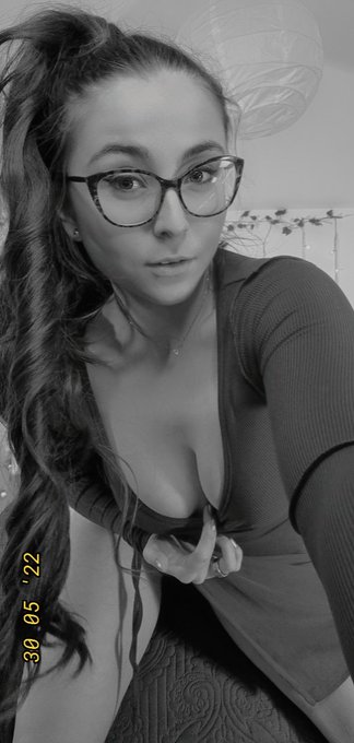 I'm live x https://t.co/0pYeFFaqCx https://t.co/2BoGeVco9M<a href="/tag/chaturbatehalloween"class="tags"><span>#chaturbatehalloween</span></a>
