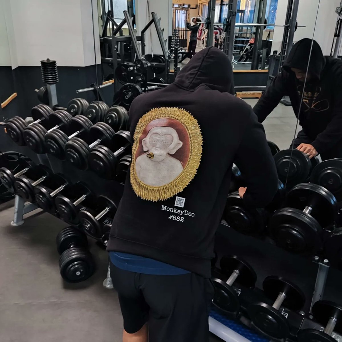 Kaiserlich87's tweet photo. Arrived back in #zurich 🤩 the #MonkeyDeo starts its day with #sports 🚀 So he is ready for the #camegang in #boston oston to speed up🤗 what sports do you do? Do you wann to be a Part of it❓👉https://t.co/rWJfQMxXAN👈

@amedeoNFT @exclusible  @nft_community https://t.co/nbgJ2Oteck