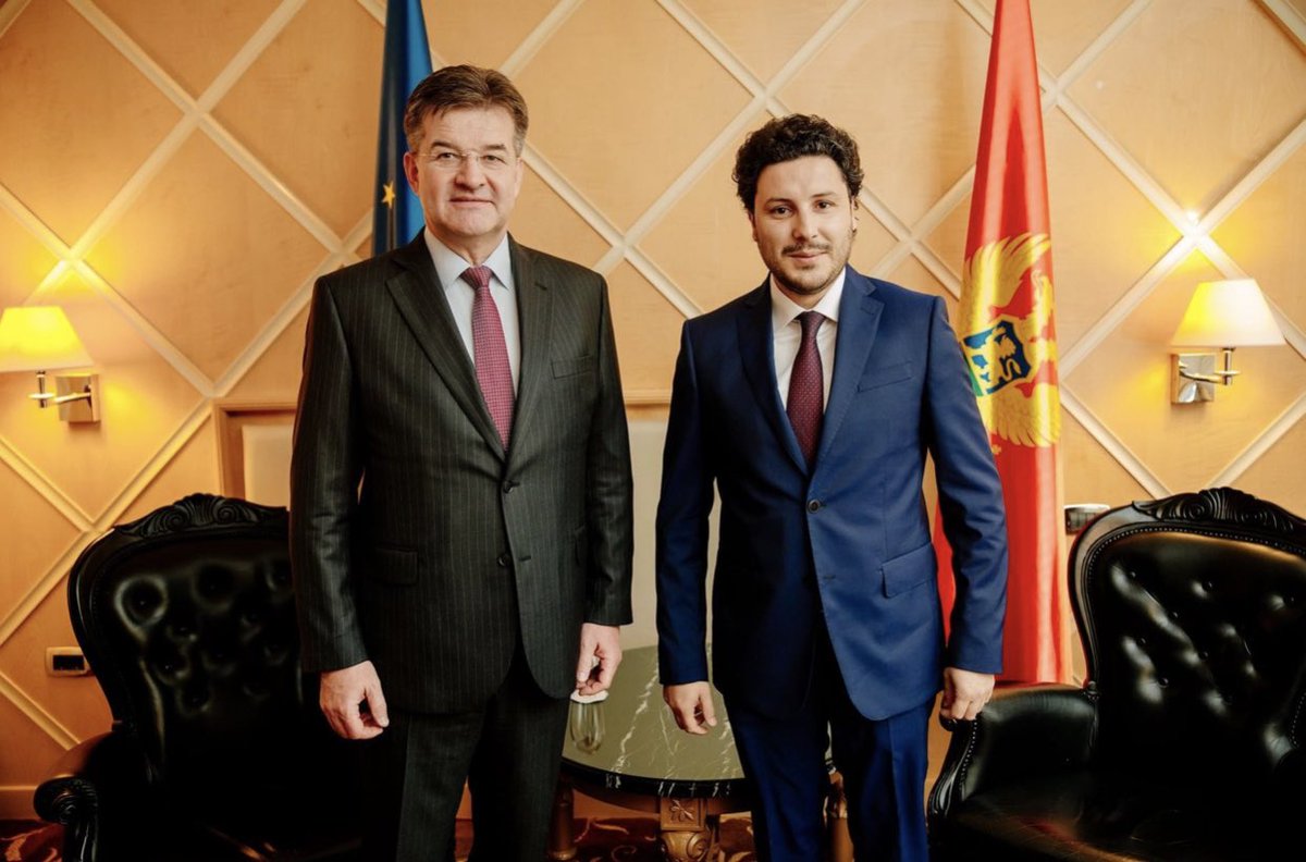 MeGovernment's tweet photo. #EU🇪🇺 Special Representative for the Belgrade-Pristina Dialogue @MiroslavLajcak: Congratulations on the election of the 43rd @MeGovernment. For all of us, in the European Union and #Montenegro🇲🇪, this is the Government of hope! 

#SEEDEM https://t.co/pPZEiNEmwL