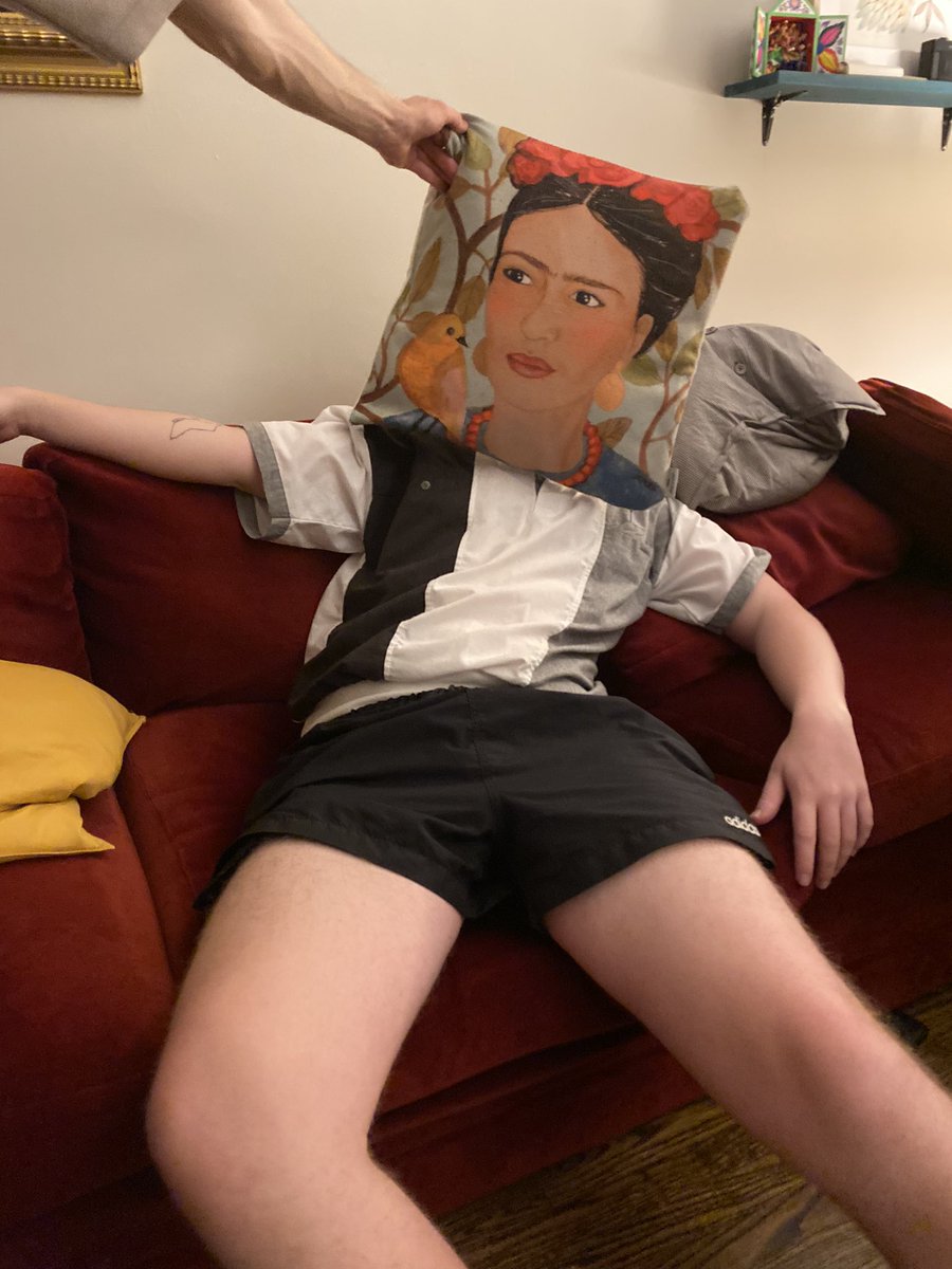 Owen (@themouthgod) on Twitter photo 