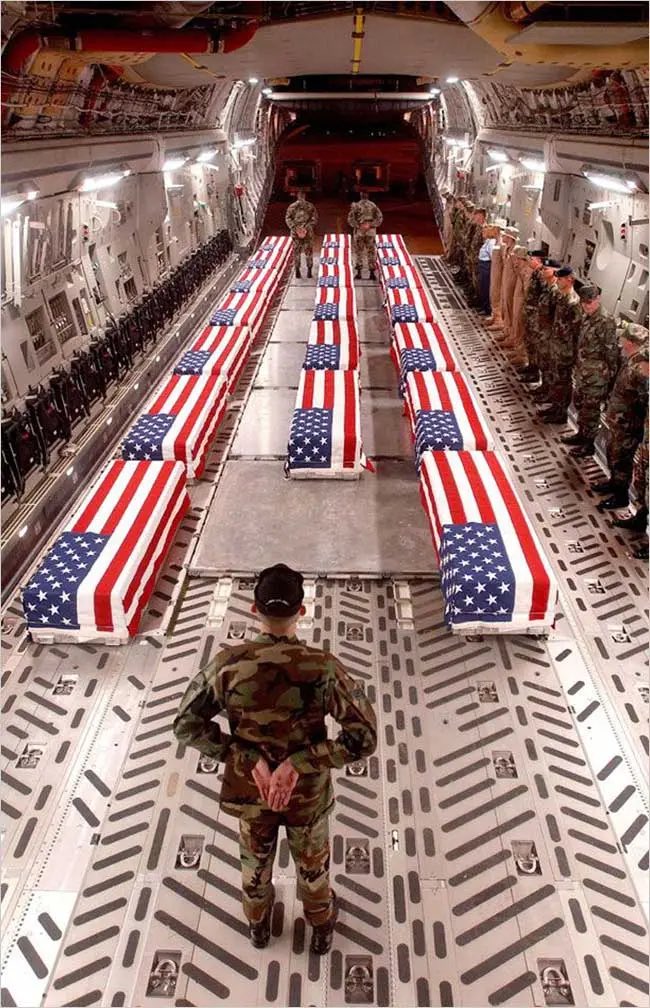 Today we remember and reflect on the service members and their families who have sacrificed their time, comfort and ultimately their lives in order to maintain our freedoms in the United States. Thank you veterans &amp;  veteran family everywhere. 

- EverStar Society
