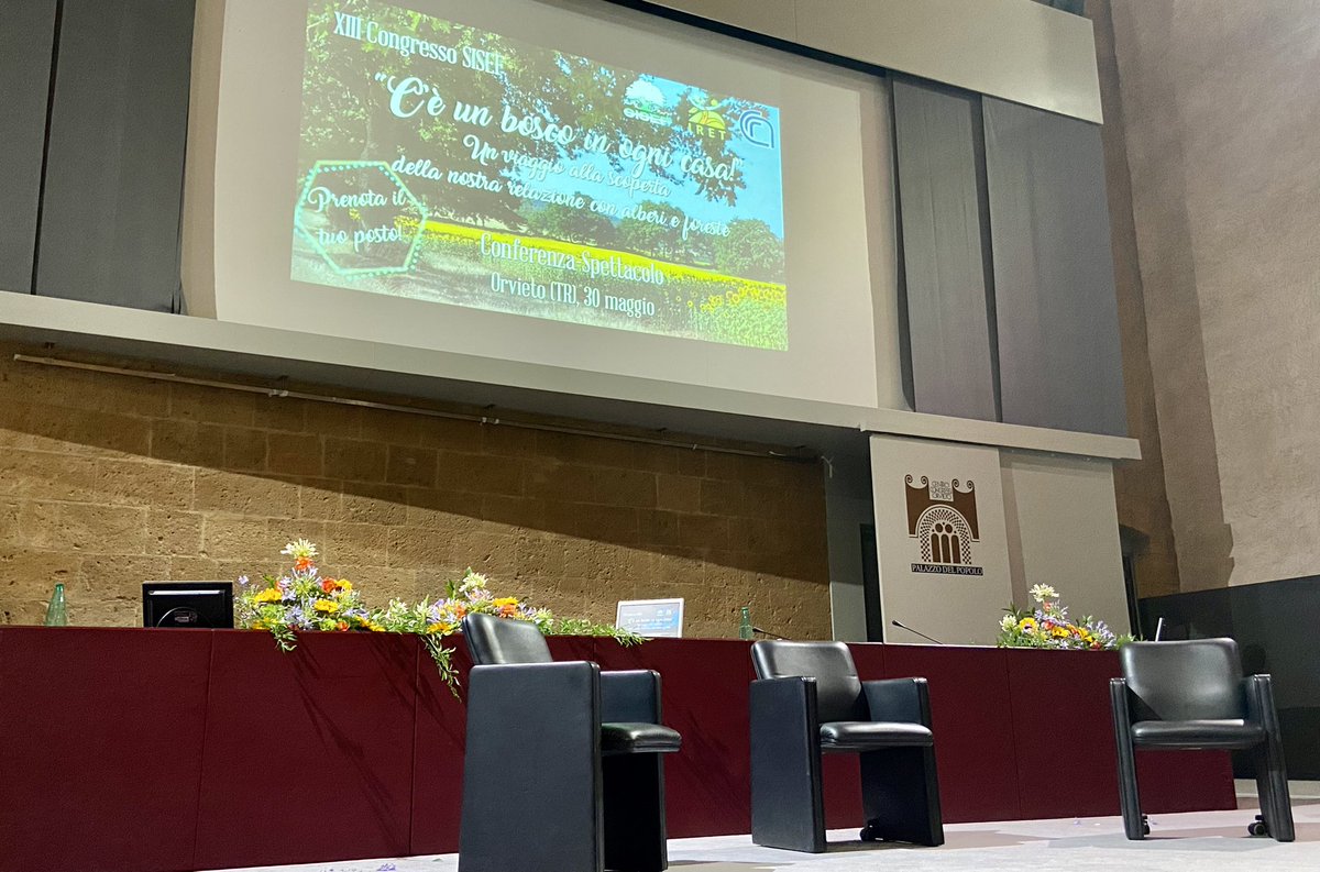 SISEFtweet's tweet photo. “C’è un bosco in ogni casa” tutto pronto per la conferenza spettacolo del XIII #congressosisef https://t.co/LdN3w1fwOD