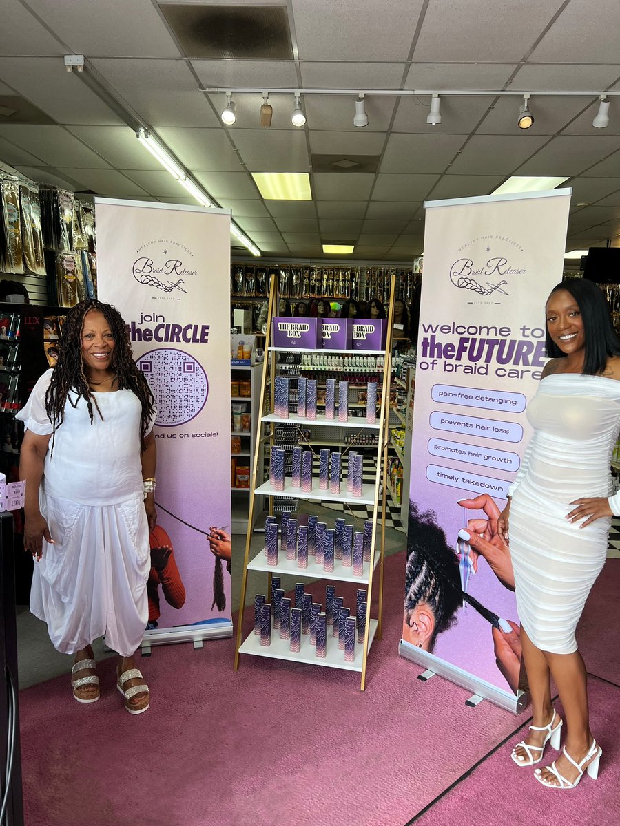 green_saraa's tweet photo. May 28th was a day I have prayed and dreamt about. THEBRAIDRELEASER is on the shelves of Girl Cave LA (Inglewood). Seeing TheBraidReleaser in a beauty supply retailer is a huge deal. 
I shared this day with my mother, who invented this tool in 1992. What a moment ! ✨ https://t.co/ugNrC9QN9A